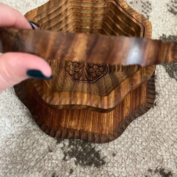 The Wooden Basket Co. Collapsing Basket - Picture 5 of 16